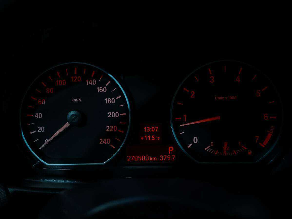 BMW 1 серии с пробегом — 2008 год. Фото: #14