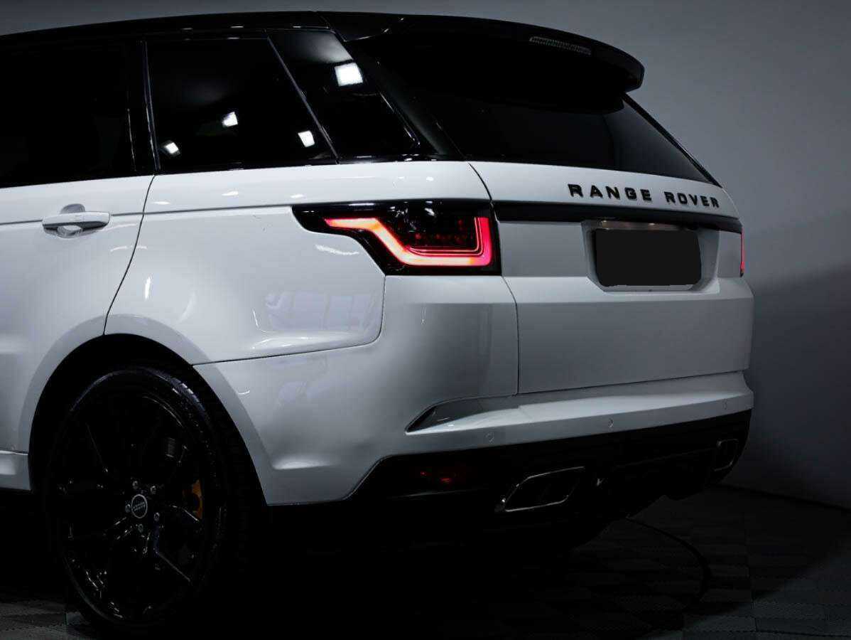 Land Rover Range Rover Sport с пробегом — 2014 год. Фото: #22