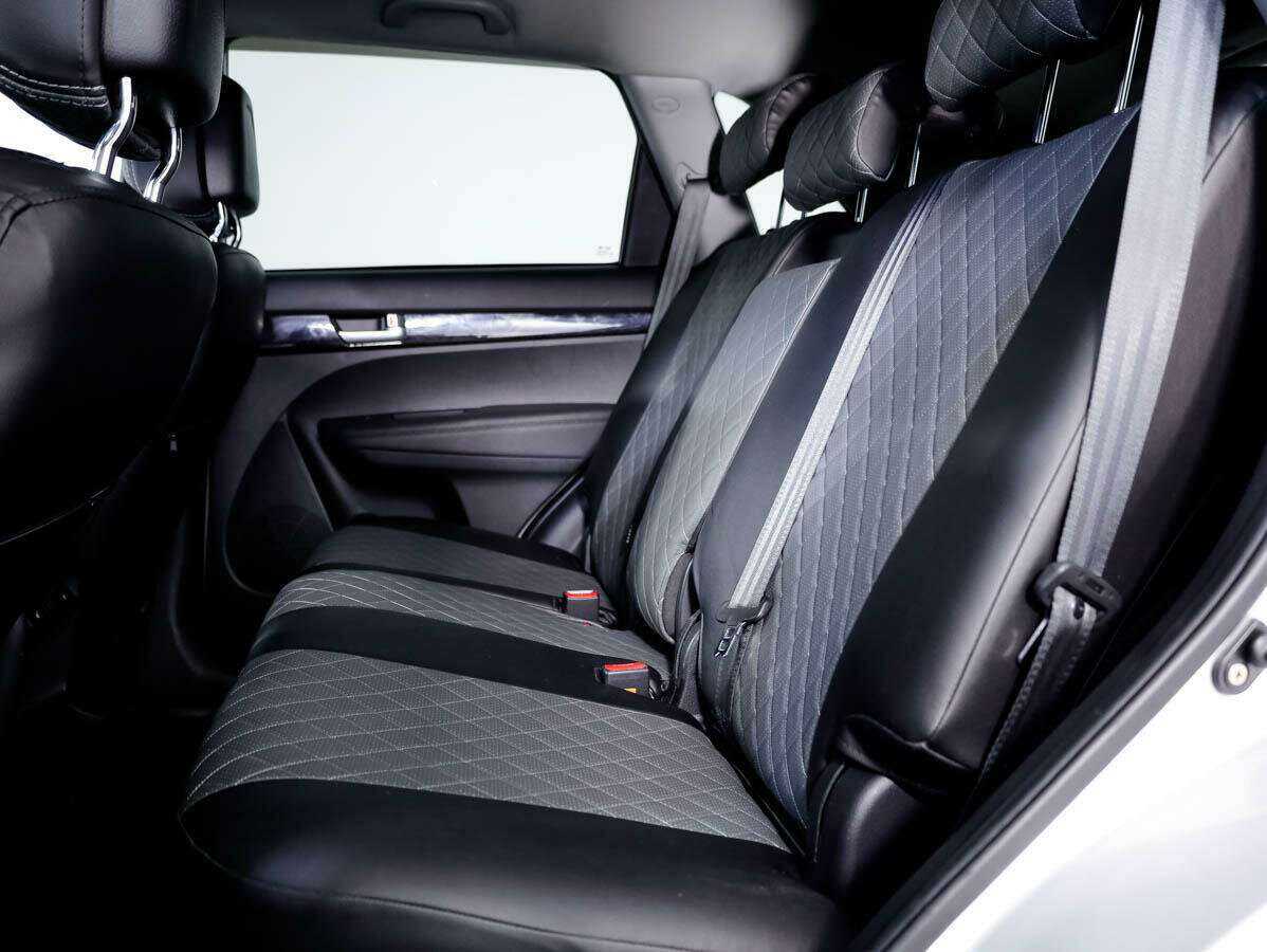 Kia Sorento с пробегом — 2018 год. Фото: #12