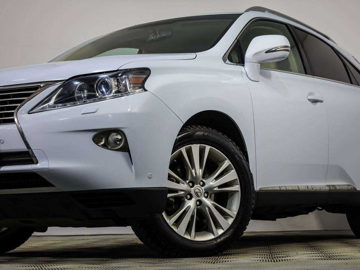 Lexus RX с пробегом — 2012 год. Фото: #17