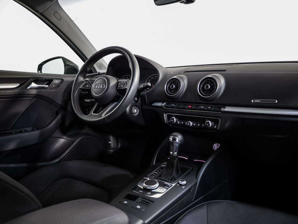 Audi A3 с пробегом — 2019 год. Фото: #7
