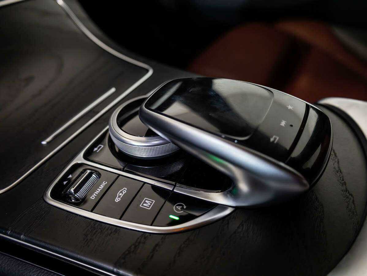 Mercedes-Benz GLC Coupe с пробегом — 2017 год. Фото: #15