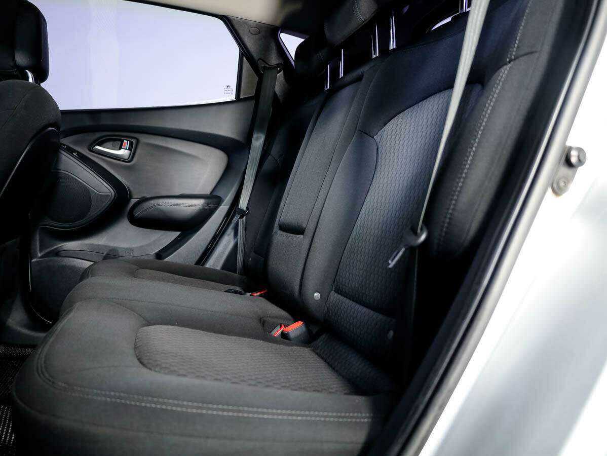 Hyundai ix35 с пробегом — 2011 год. Фото: #11