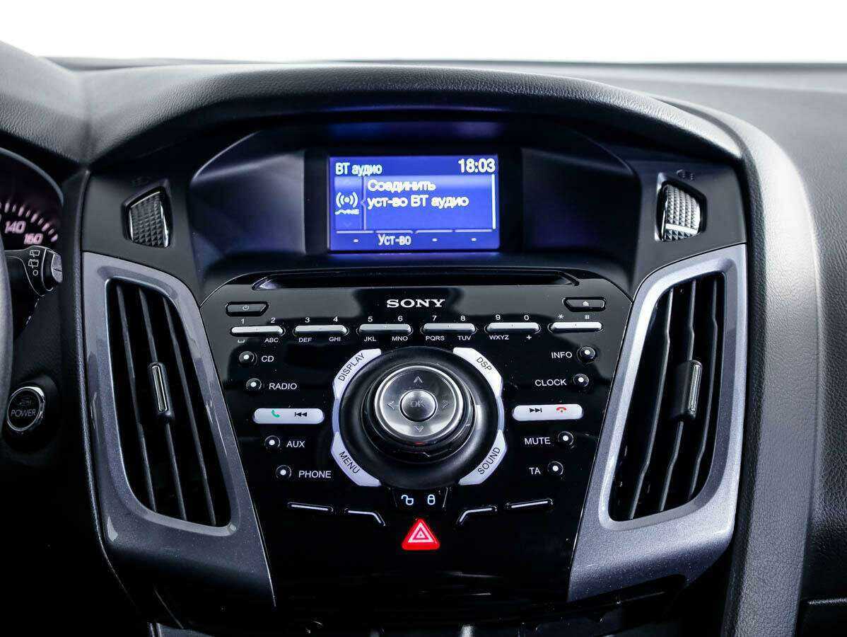 Ford Focus с пробегом — 2013 год. Фото: #13