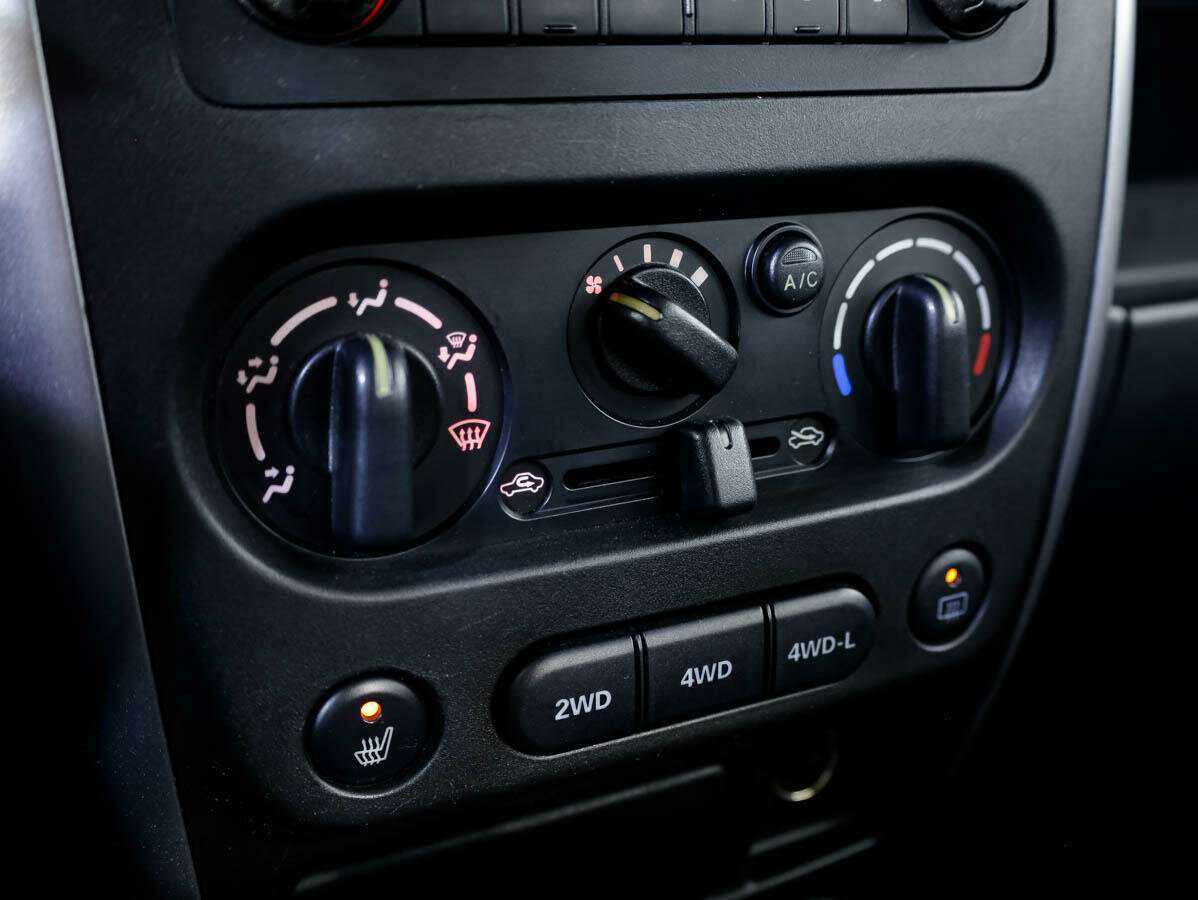 Suzuki Jimny с пробегом — 2008 год. Фото: #14