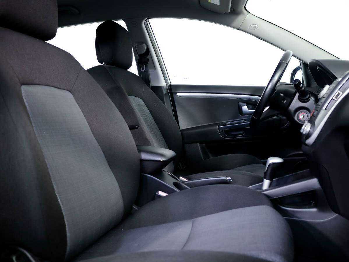 Kia Ceed с пробегом — 2011 год. Фото: #10