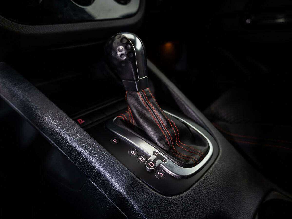 Volkswagen Scirocco с пробегом — 2013 год. Фото: #13