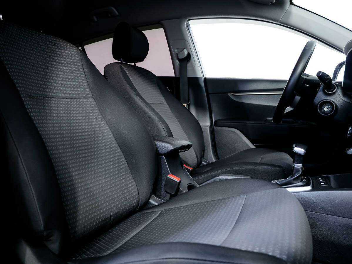 Kia Rio с пробегом — 2021 год. Фото: #11