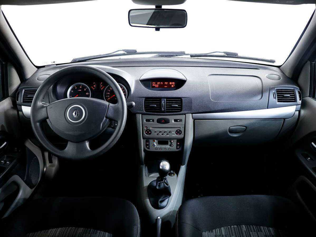 Renault Symbol с пробегом — 2008 год. Фото: #8