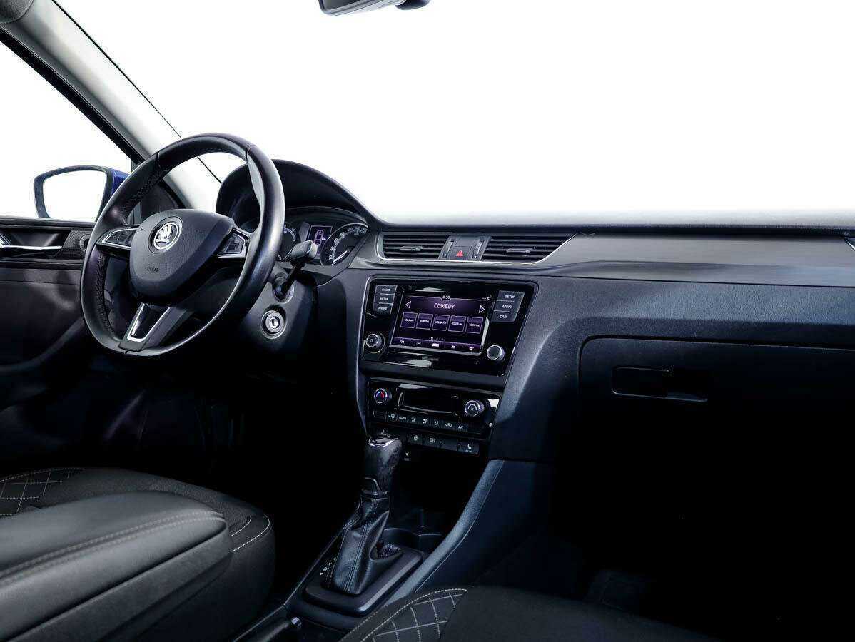 Skoda Rapid с пробегом — 2017 год. Фото: #7