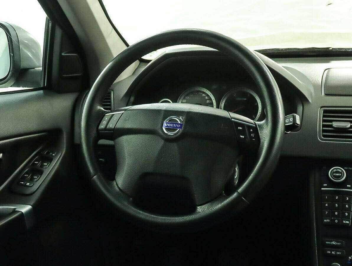 Volvo XC90 с пробегом — 2008 год. Фото: #9