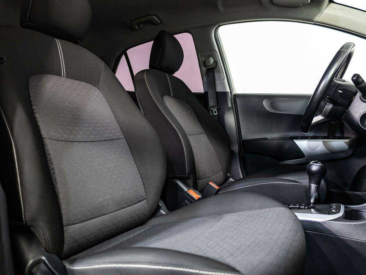 Kia Picanto с пробегом — 2018 год. Фото: #9