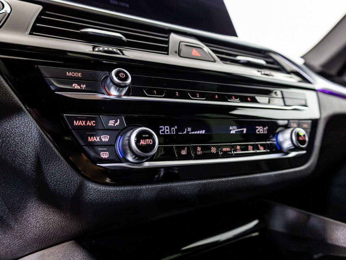 BMW 5 серии с пробегом — 2019 год. Фото: #12