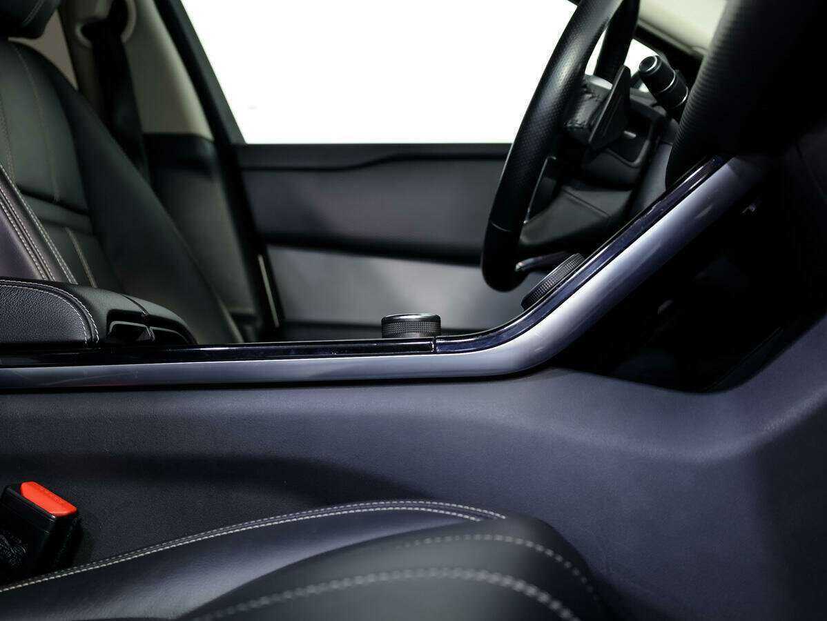Land Rover Range Rover Velar с пробегом — 2018 год. Фото: #23