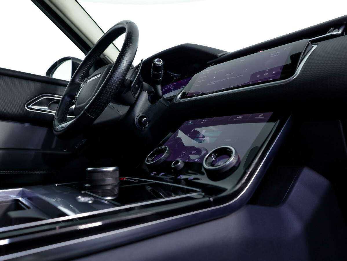 Land Rover Range Rover Velar с пробегом — 2018 год. Фото: #24