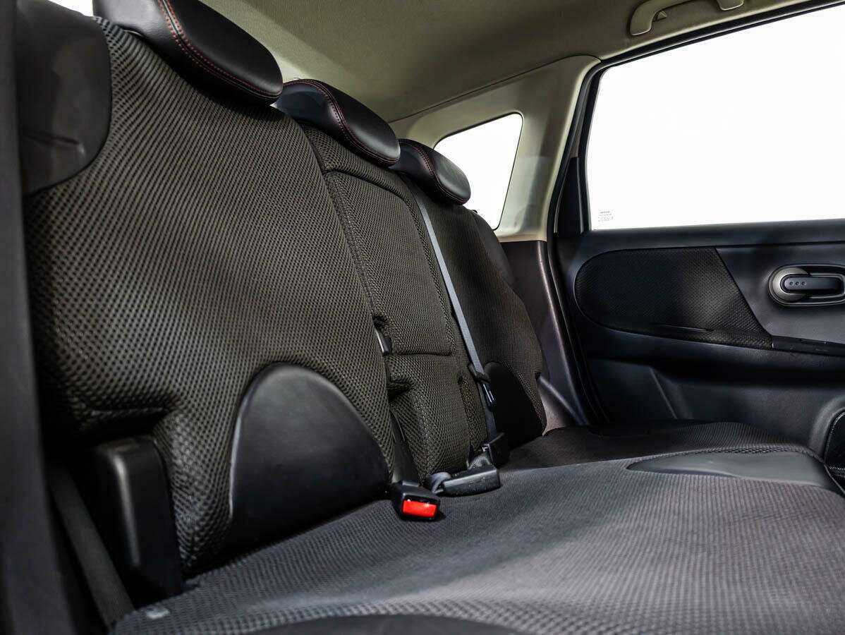 Nissan Note с пробегом — 2007 год. Фото: #11