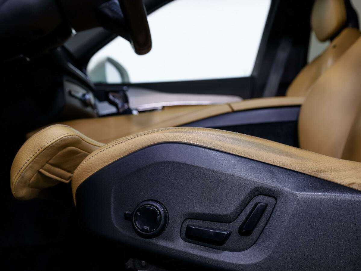 Volvo XC90 с пробегом — 2016 год. Фото: #19