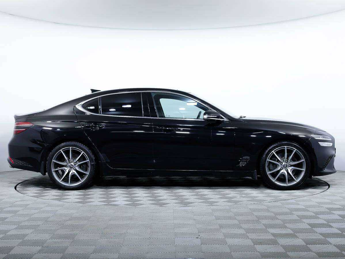 Genesis G70 с пробегом — 2021 год. Фото: #2