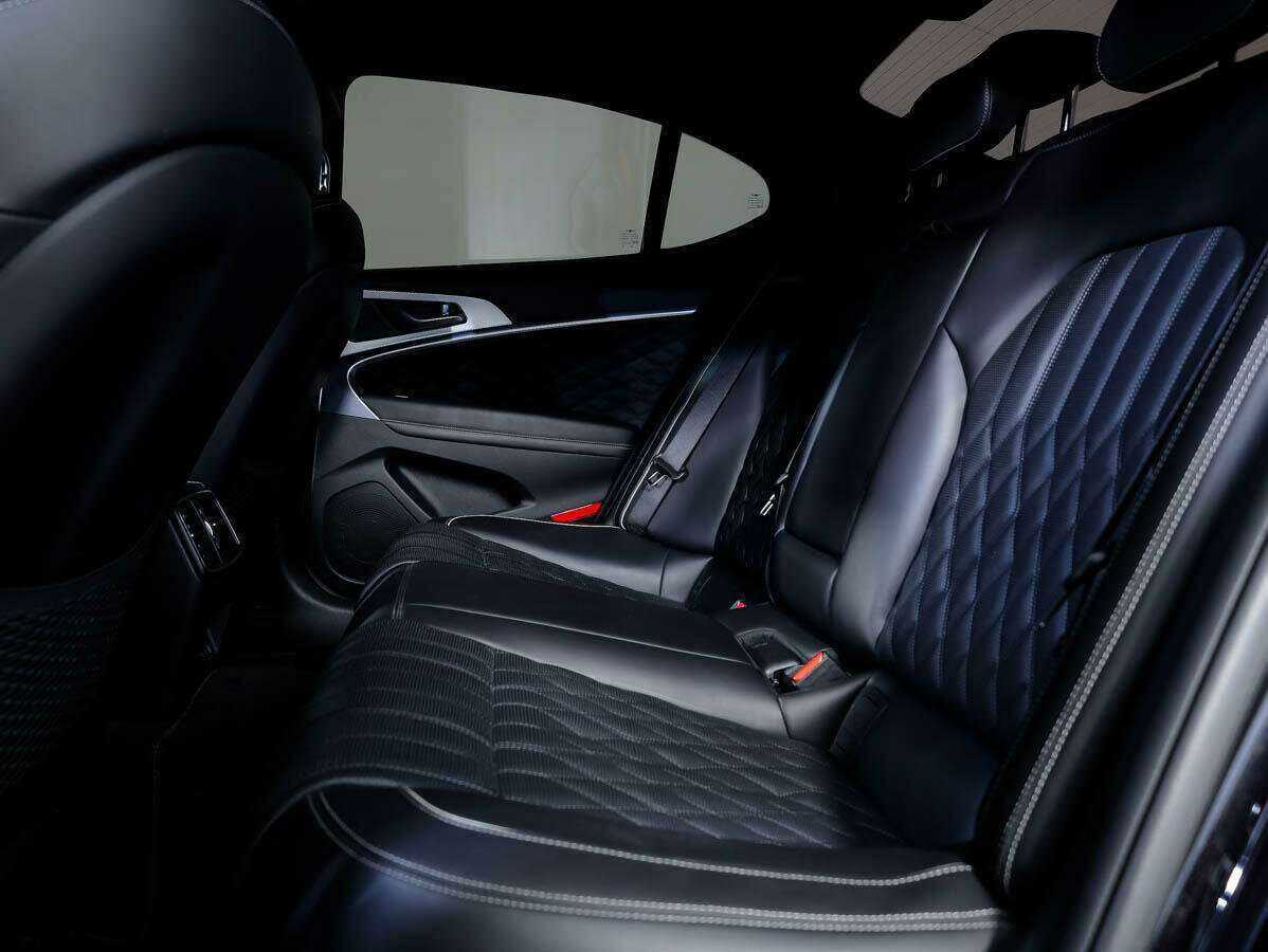 Genesis G70 с пробегом — 2021 год. Фото: #12