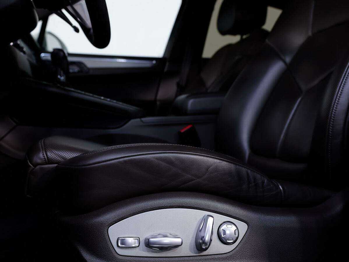 Porsche Macan с пробегом — 2015 год. Фото: #14