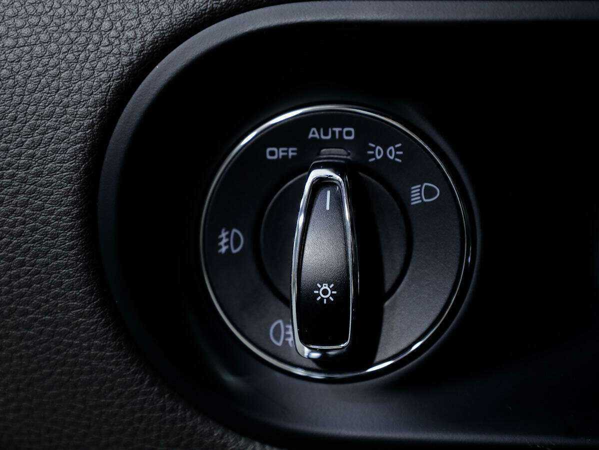 Porsche Macan с пробегом — 2015 год. Фото: #17