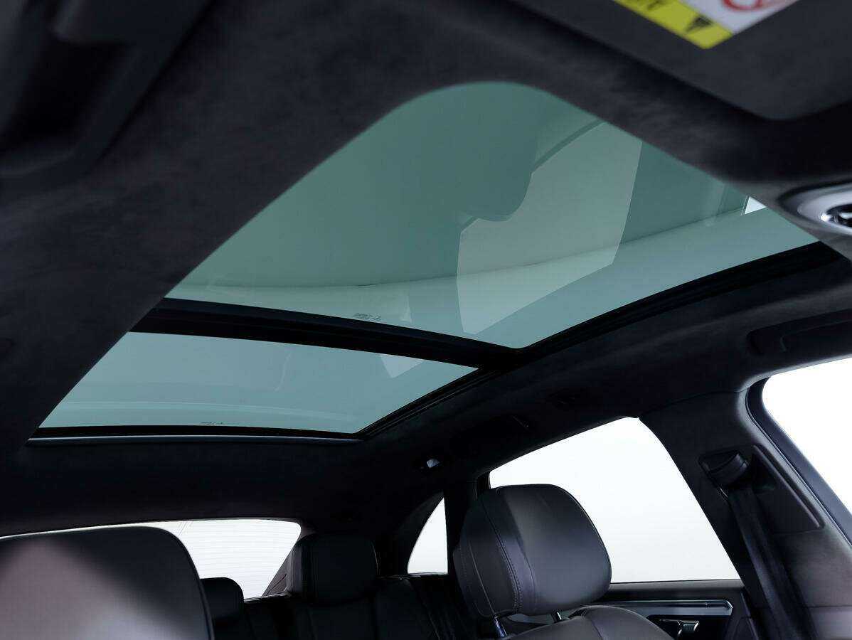 Porsche Macan с пробегом — 2015 год. Фото: #26