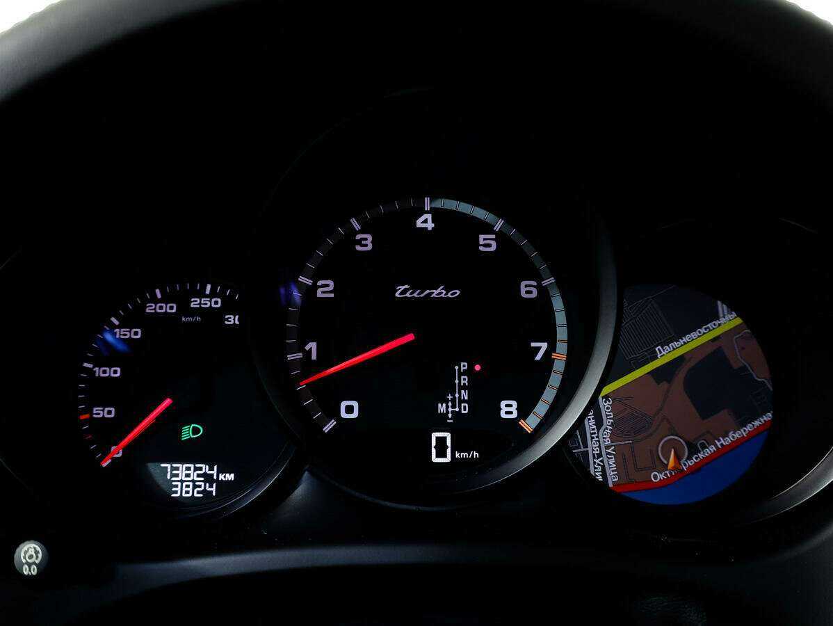 Porsche Macan с пробегом — 2015 год. Фото: #30