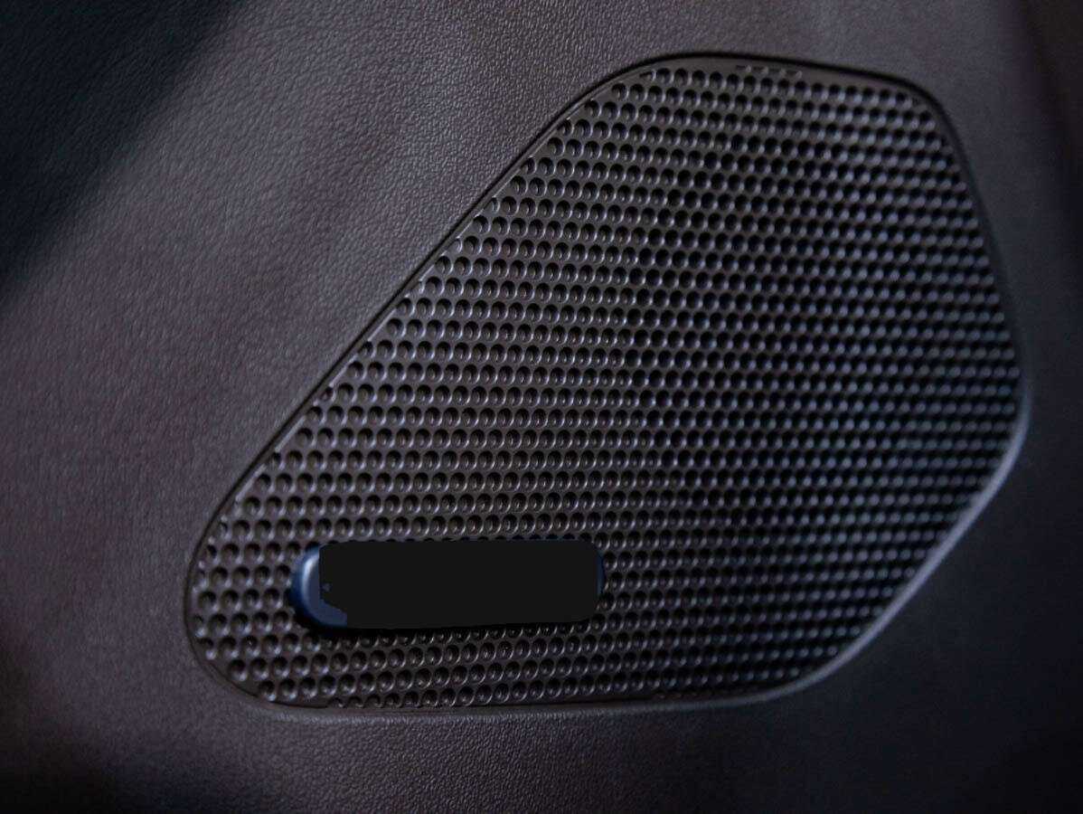 Jaguar F-Pace с пробегом — 2016 год. Фото: #21