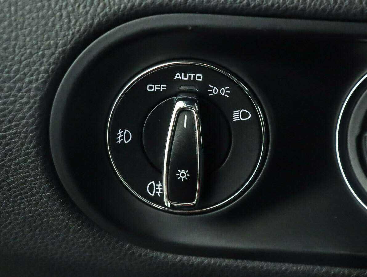 Porsche Macan с пробегом — 2018 год. Фото: #18