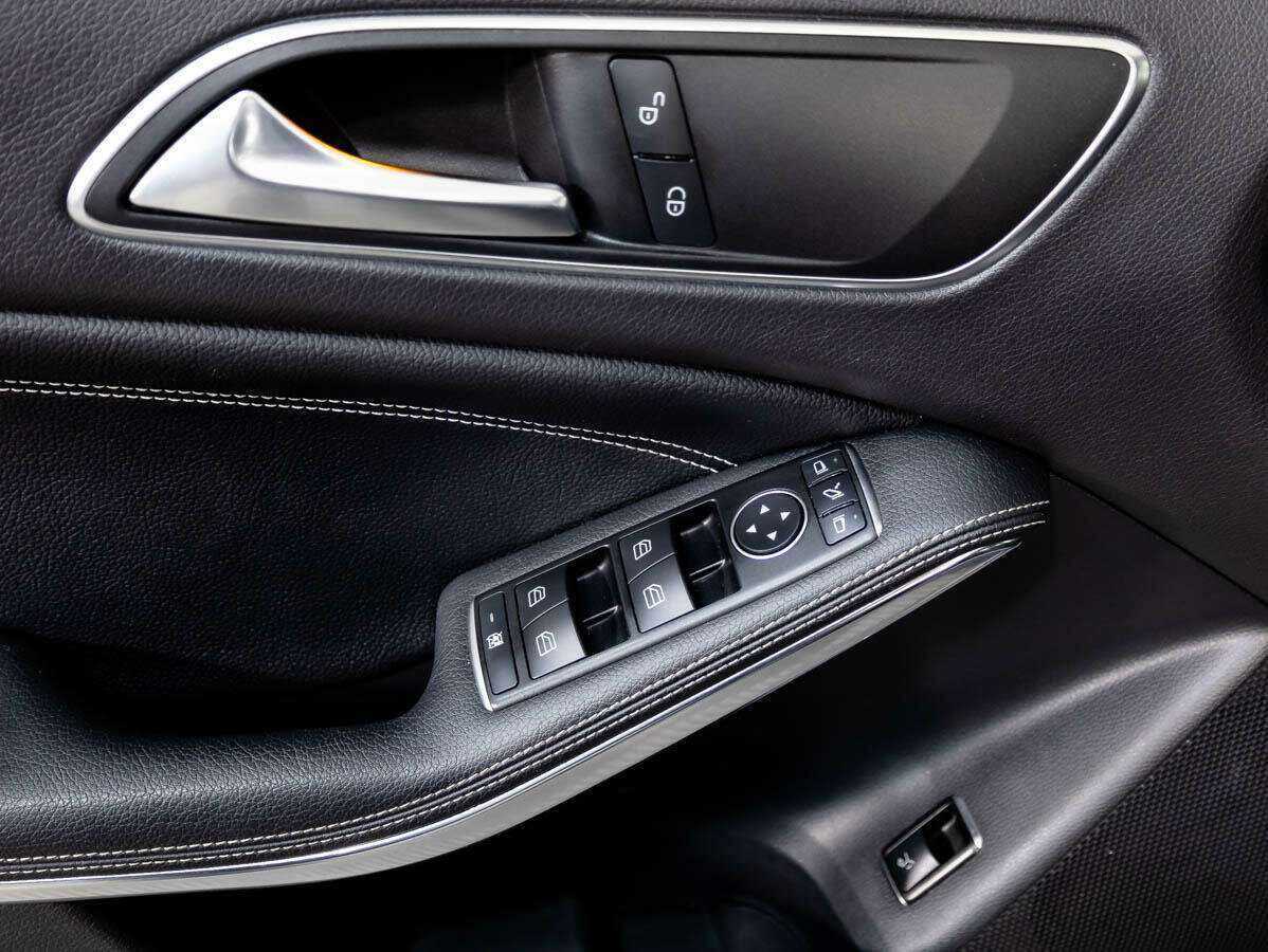 Mercedes-Benz GLA с пробегом — 2014 год. Фото: #13