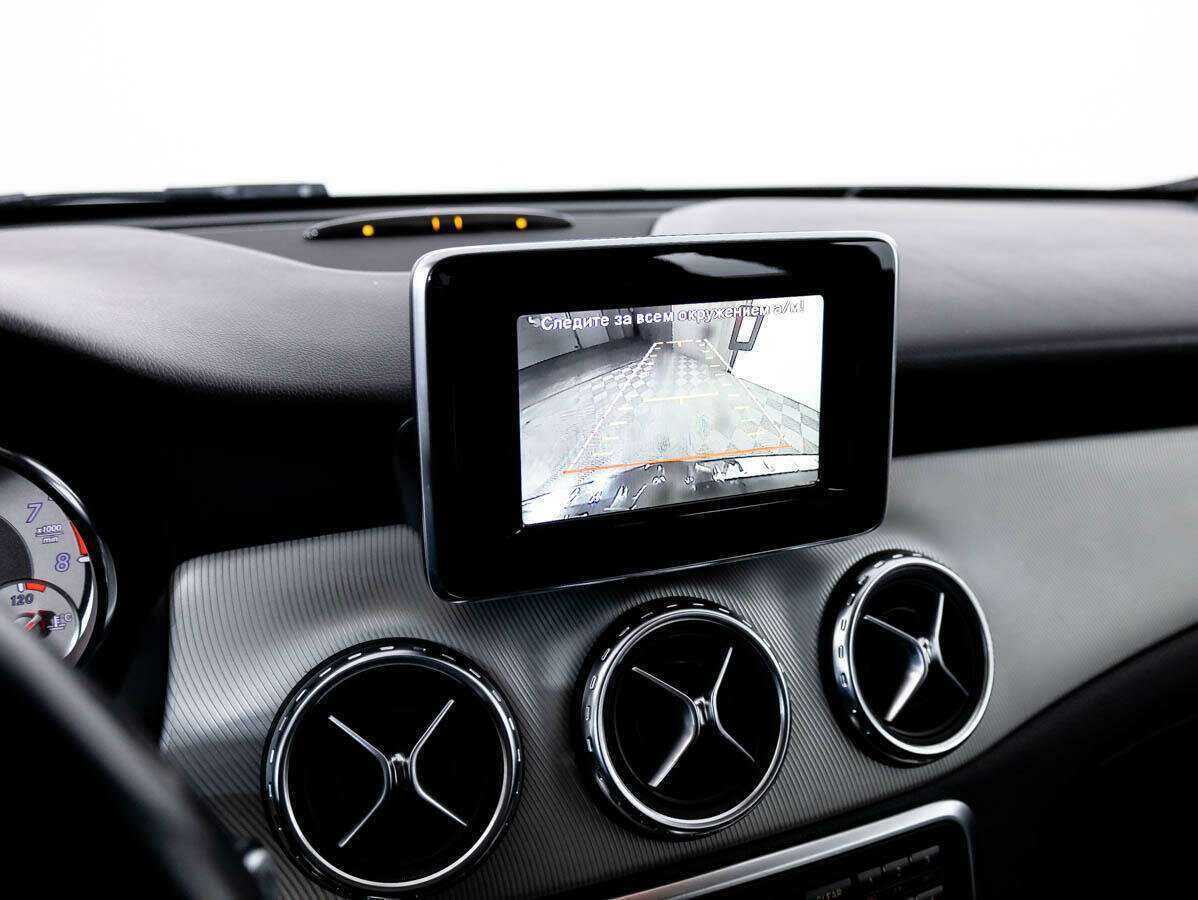 Mercedes-Benz GLA с пробегом — 2014 год. Фото: #17