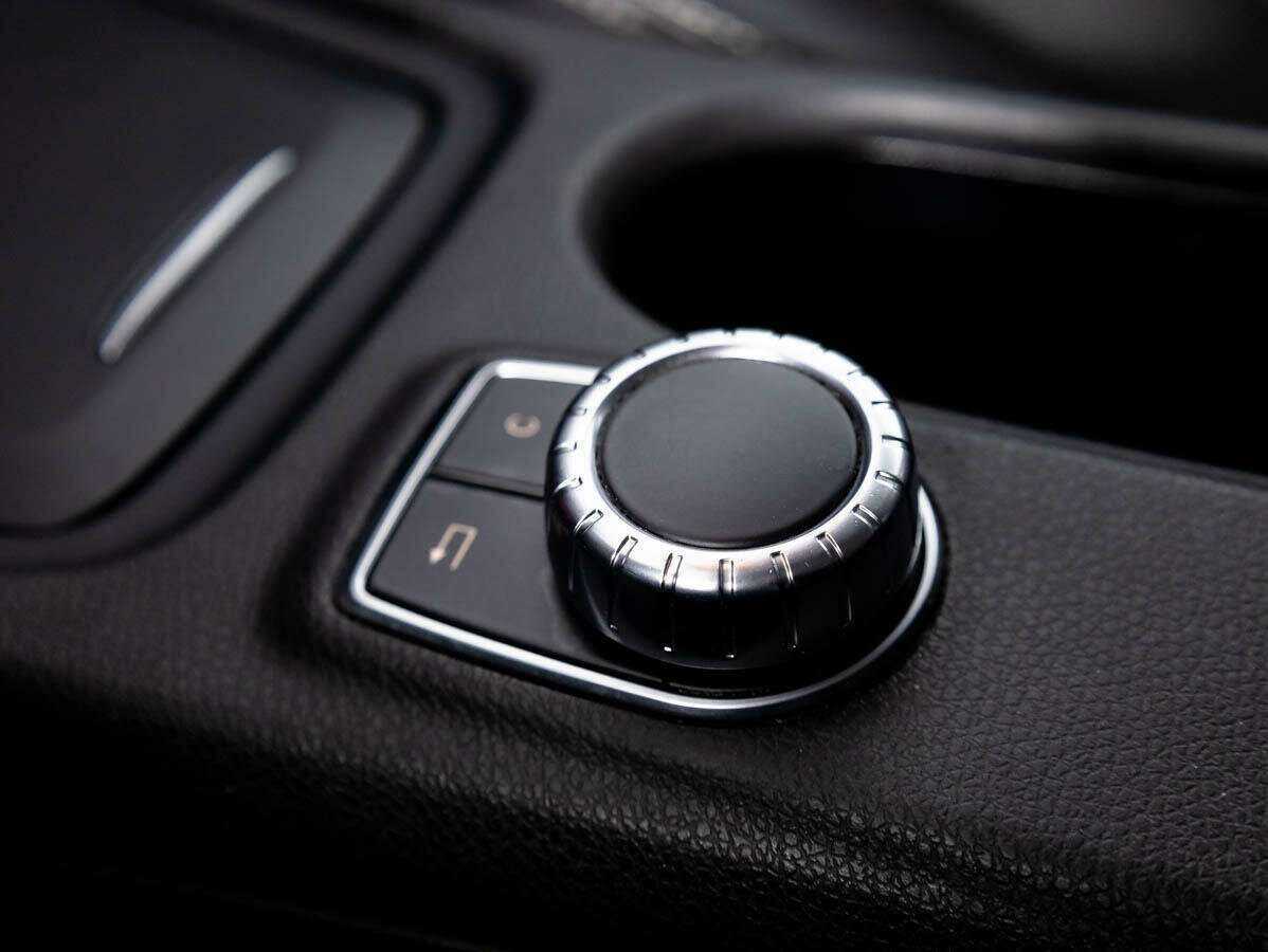 Mercedes-Benz GLA с пробегом — 2014 год. Фото: #20