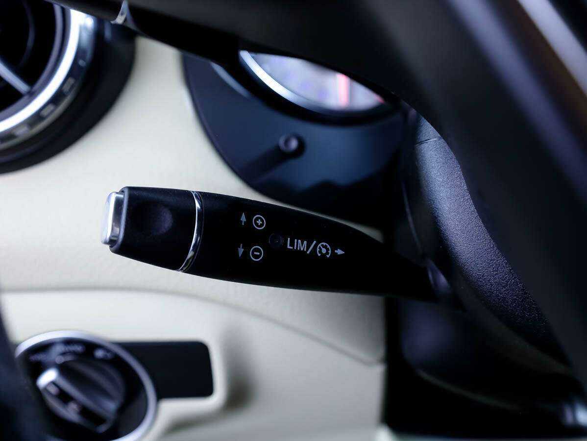 Mercedes-Benz GLA с пробегом — 2015 год. Фото: #23