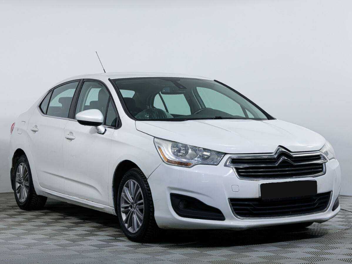 Citroen C4 с пробегом — 2013 год. Фото: #2