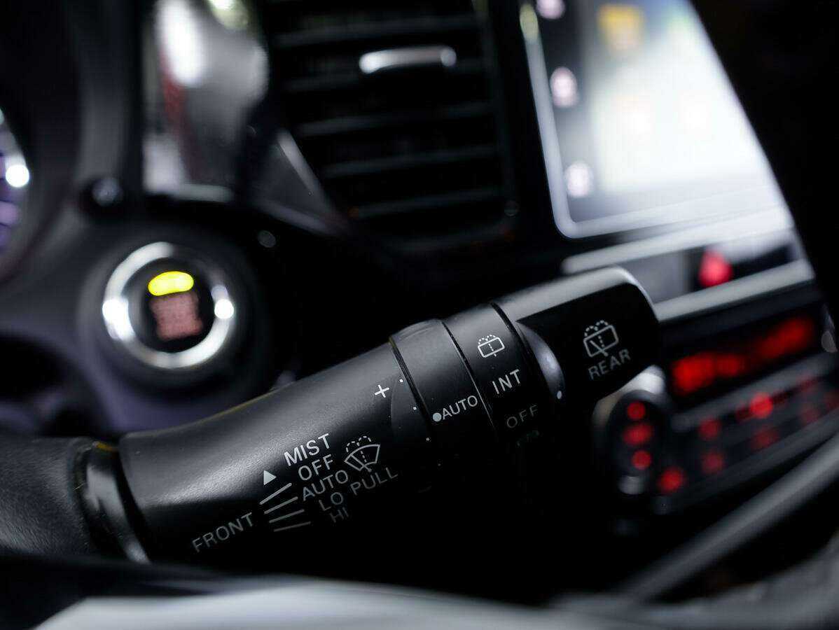 Mitsubishi Outlander с пробегом — 2018 год. Фото: #21