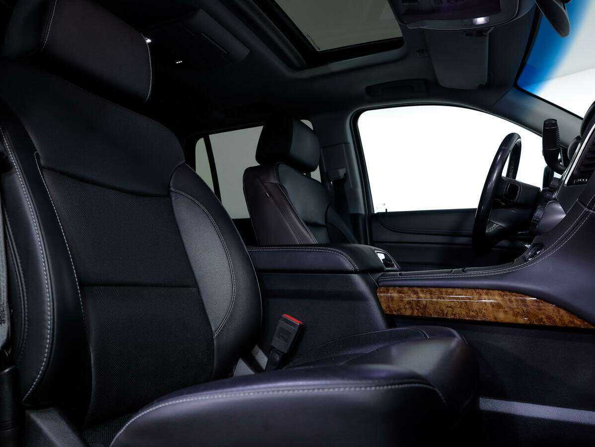 Chevrolet Tahoe с пробегом — 2018 год. Фото: #13