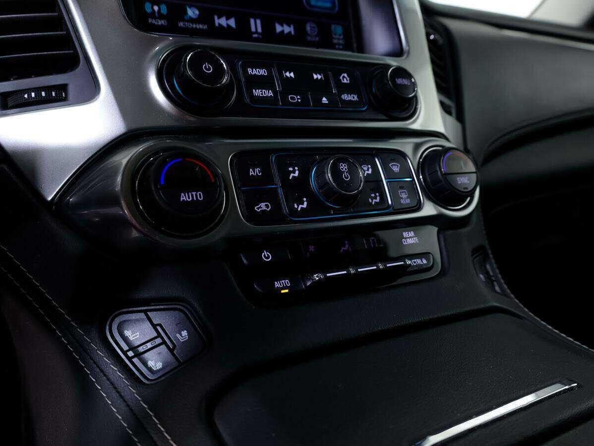 Chevrolet Tahoe с пробегом — 2018 год. Фото: #17
