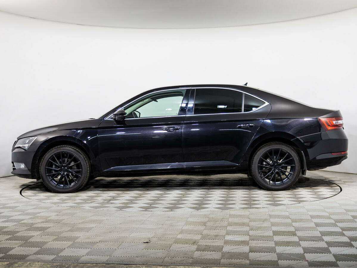 Skoda Superb с пробегом — 2016 год. Фото: #6