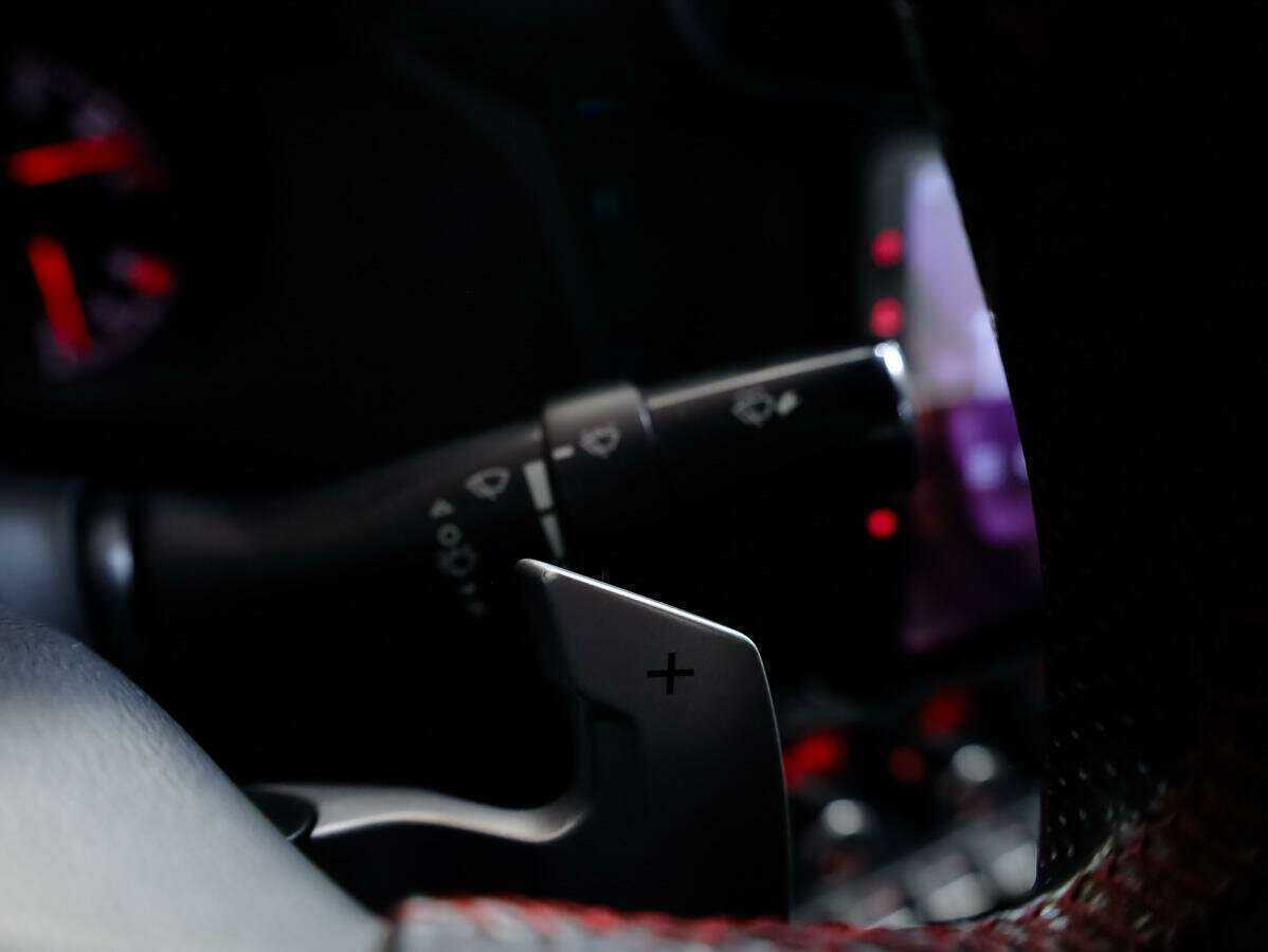 Toyota GT86 с пробегом — 2012 год. Фото: #17