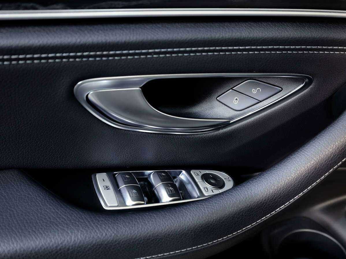 Mercedes-Benz E-Класс с пробегом — 2020 год. Фото: #23