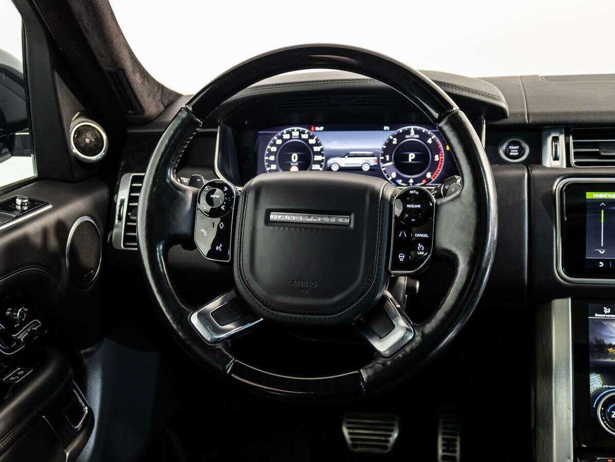 Land Rover Range Rover с пробегом — 2018 год. Фото: #9