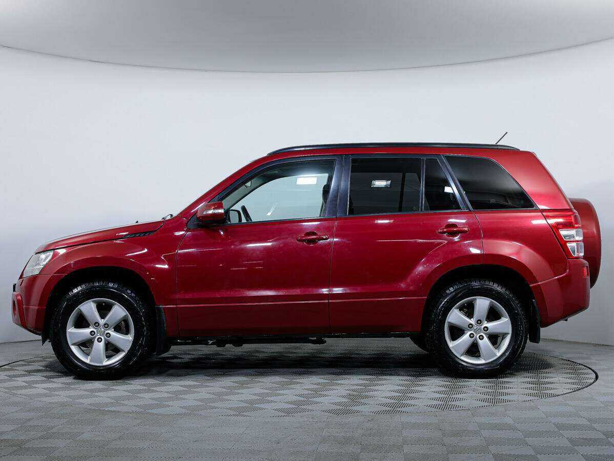Suzuki Grand Vitara с пробегом — 2010 год. Фото: #6