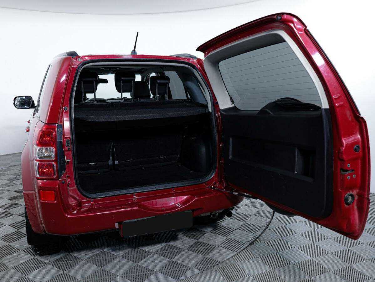 Suzuki Grand Vitara с пробегом — 2010 год. Фото: #8