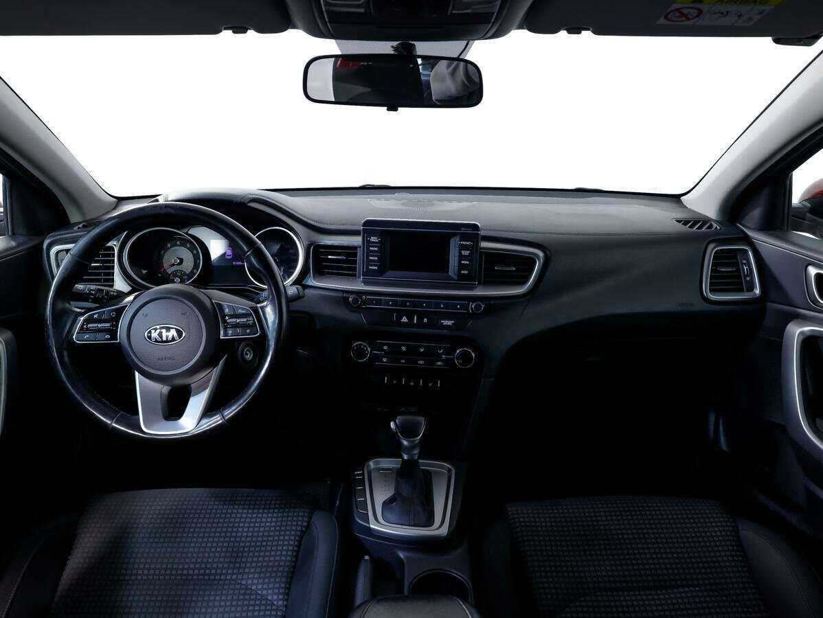 Kia Ceed с пробегом — 2019 год. Фото: #8