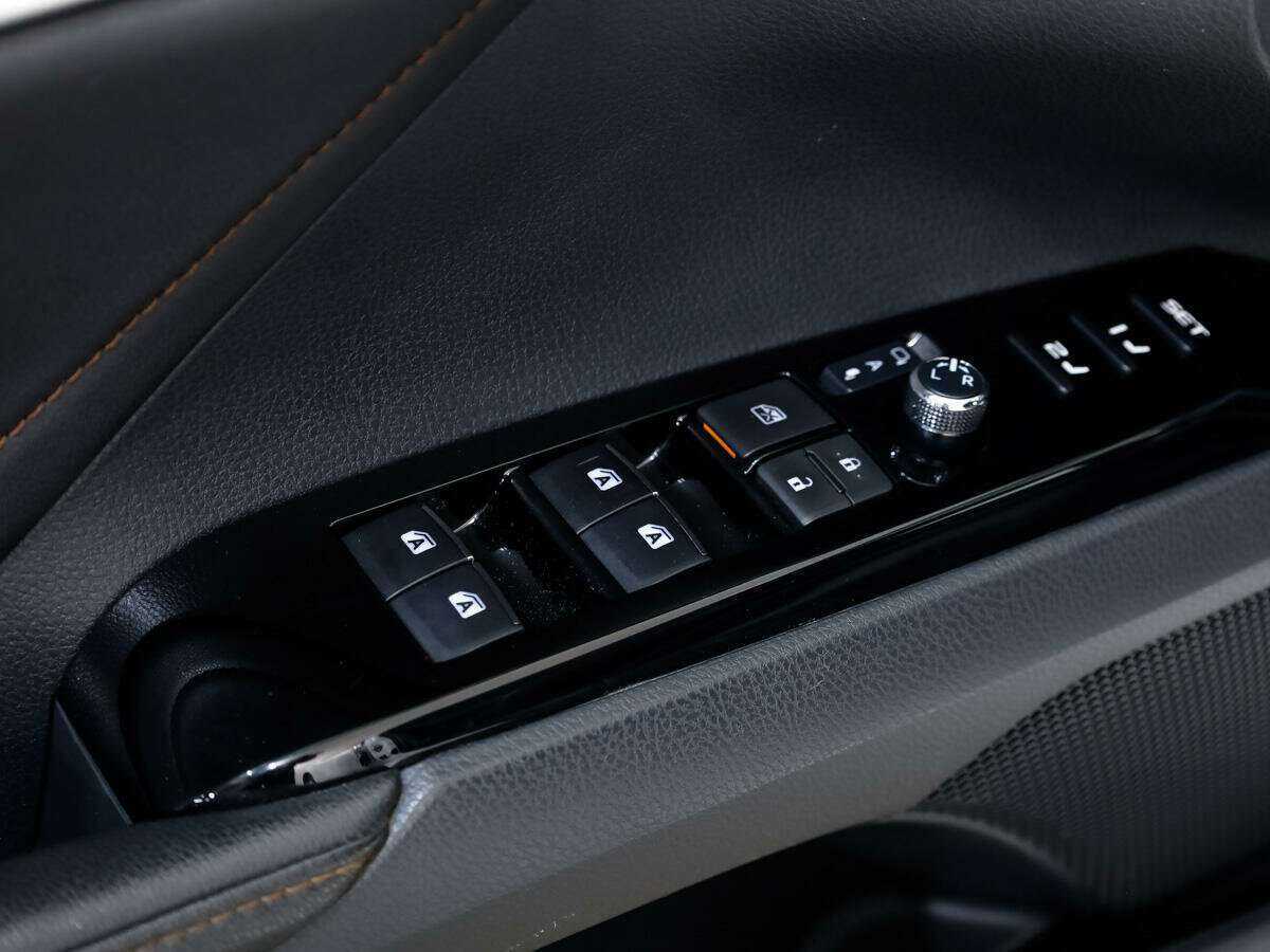 Toyota Camry с пробегом — 2019 год. Фото: #14