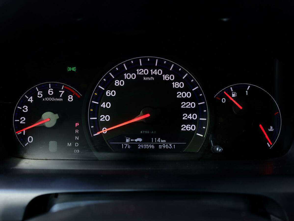 Honda Accord с пробегом — 2006 год. Фото: #17