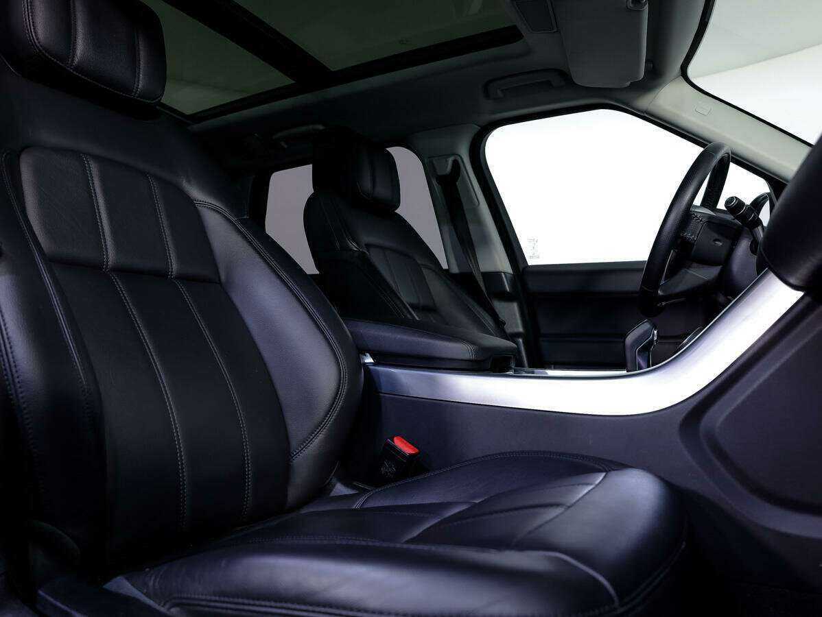 Land Rover Range Rover Sport с пробегом — 2018 год. Фото: #14