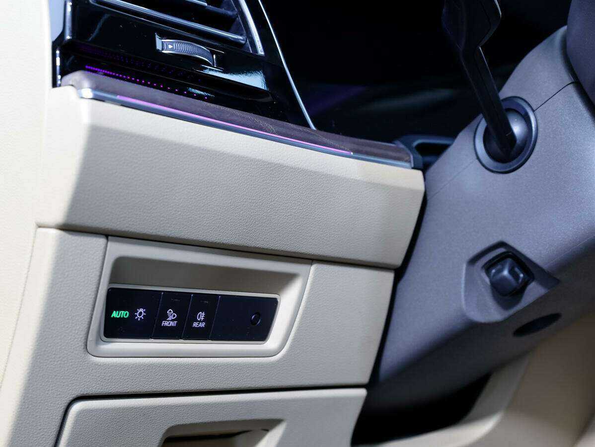 Volkswagen Touareg с пробегом — 2020 год. Фото: #15