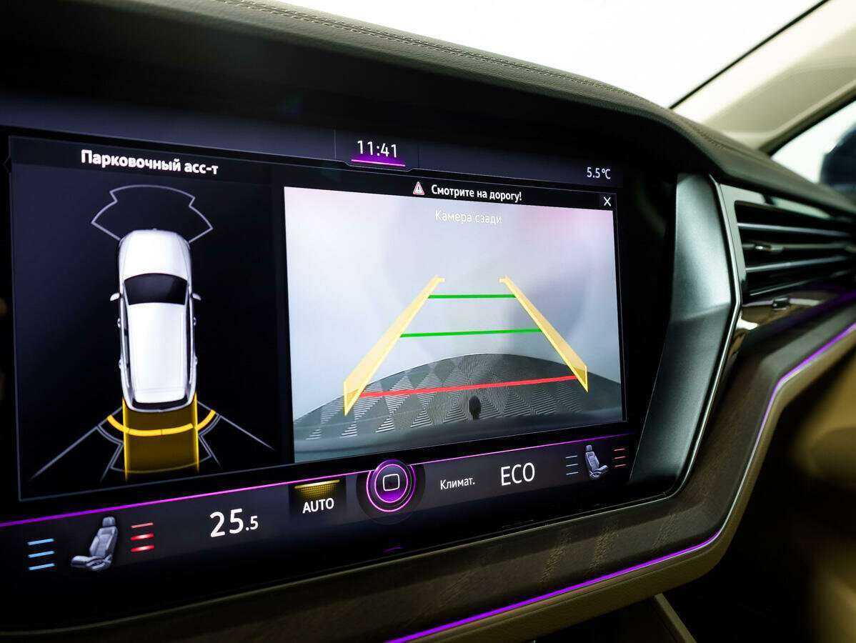 Volkswagen Touareg с пробегом — 2020 год. Фото: #21