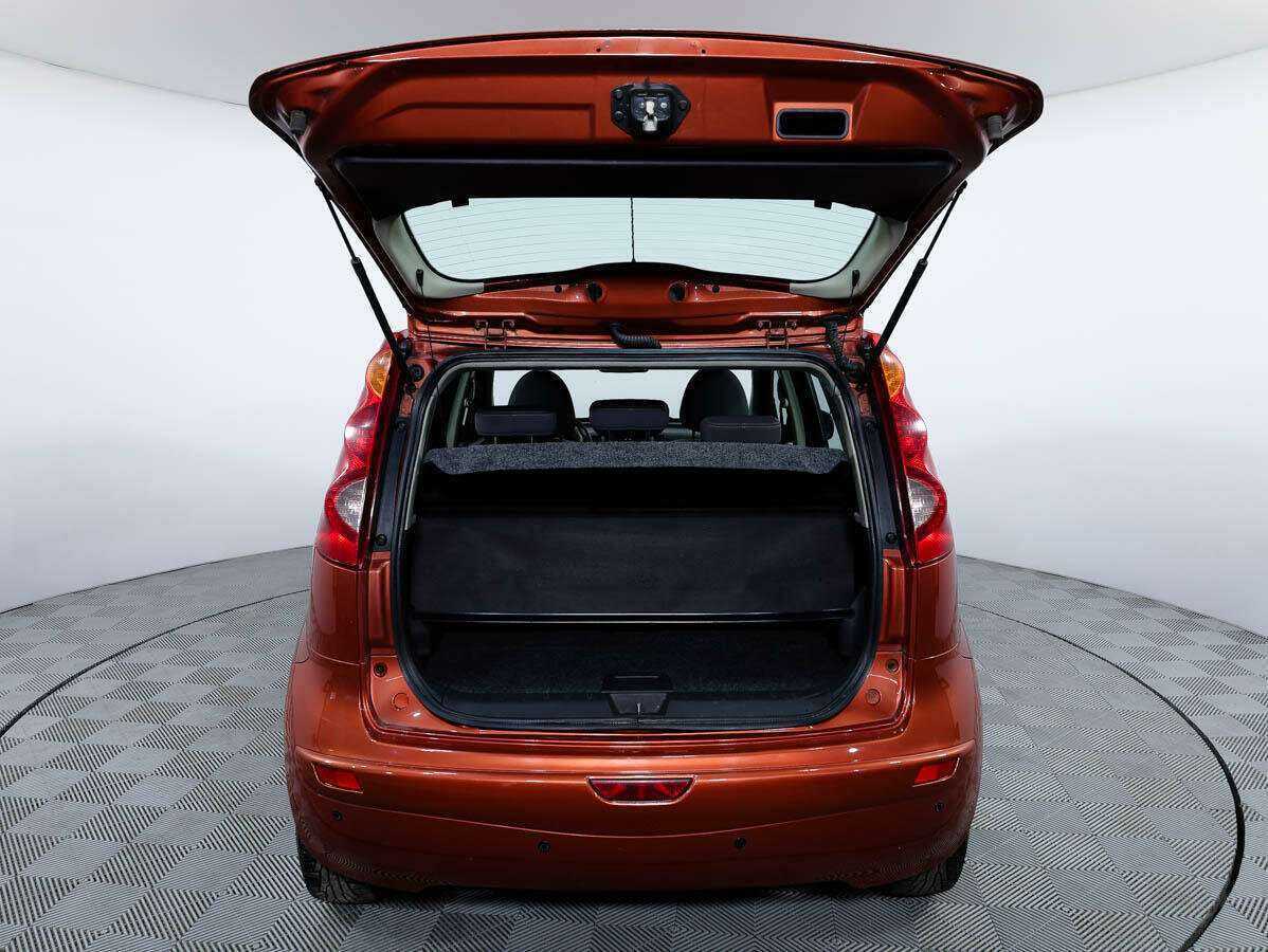 Nissan Note с пробегом — 2008 год. Фото: #7